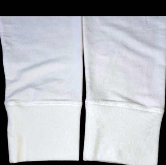 Chico's Long Sleeve Stretchy White Tunic Long Sleeves Vee Neck - Picture 8 of 8